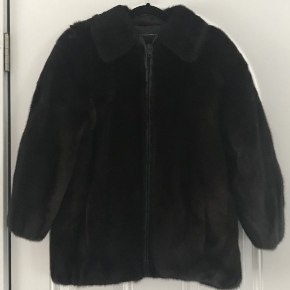 Mink Coat & matching Gloves (Dino International)